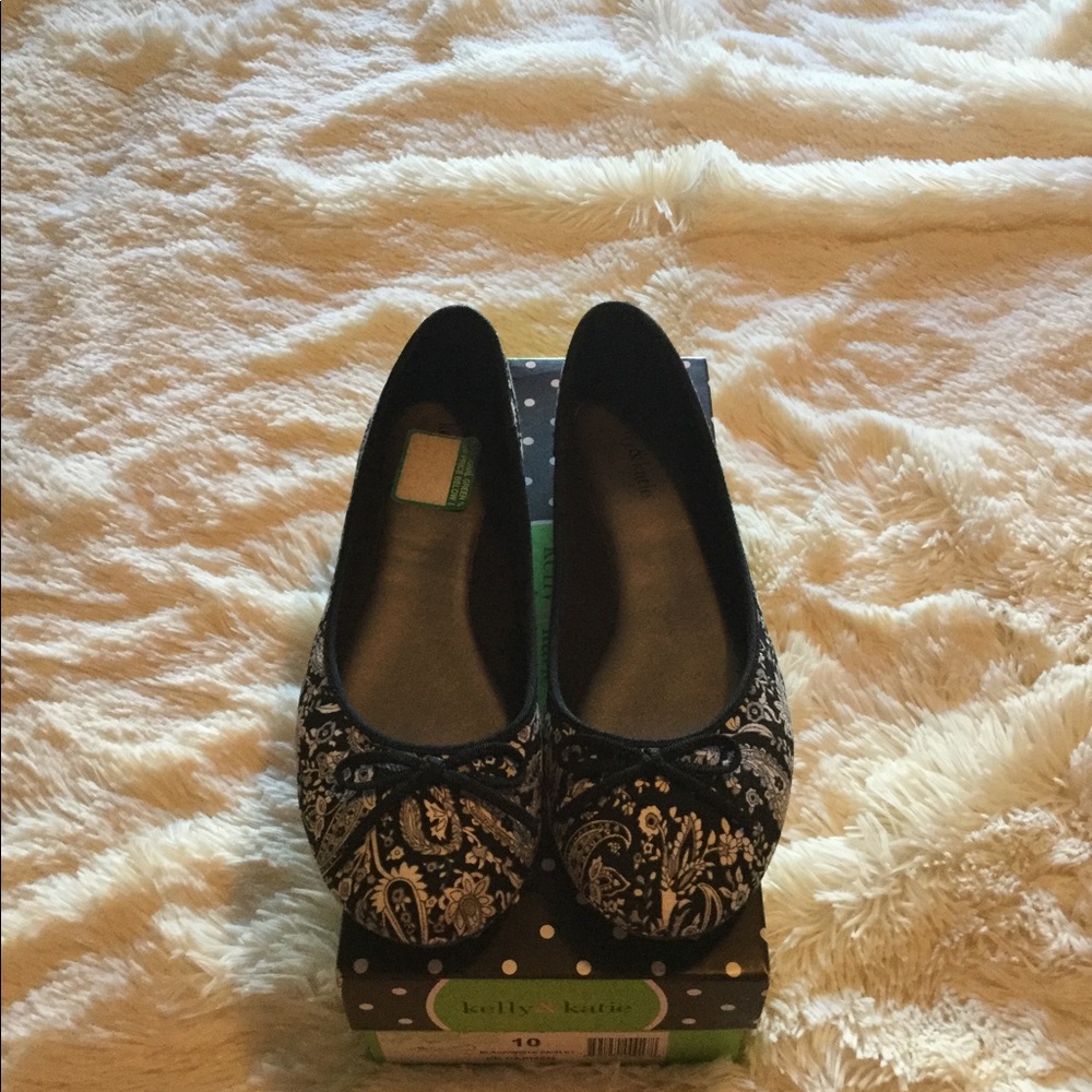 Kelly & Katie Paisley Flats